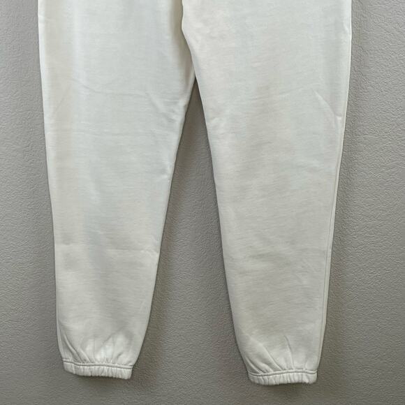 True Religion Winter White Collegiate Boyfriend Jogger Sweatpants Medium NWT - Picture 9 of 12